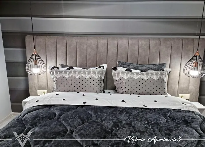 Victoria 3 Apartment